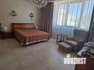 Дом 50м&sup2;, 3-этажный, посуточно, 