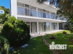 Дом 450м&sup2;, 2-этажный, посуточно, 