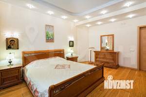 Дом 320м², 3-этажный, посуточно, 