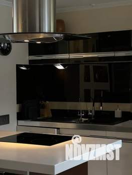 Дом 200м², 3-этажный, посуточно, 