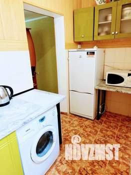 Дом 25м&sup2;, 2-этажный, посуточно, 