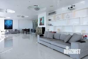 Дом 650м&sup2;, 3-этажный, посуточно, 