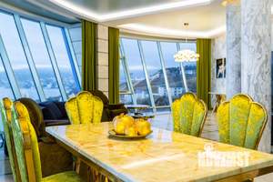 Дом 610м&sup2;, 5-этажный, посуточно, 