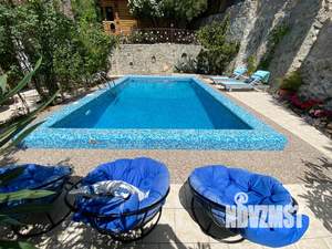 Дом 210м&sup2;, 2-этажный, посуточно, 