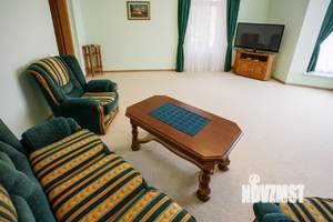 Дом 480м², 4-этажный, посуточно, 