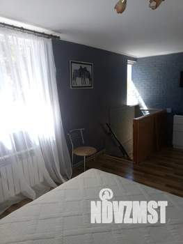 Дом 45м&sup2;, 2-этажный, посуточно, 