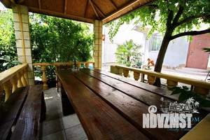 Дом 180м&sup2;, 3-этажный, посуточно, 