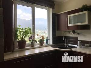 Дом 220м&sup2;, 2-этажный, посуточно, 