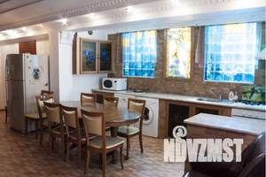 Дом 200м², 3-этажный, посуточно, 