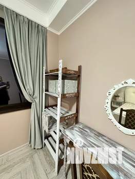 Дом 55м², 4-этажный, посуточно, 