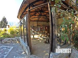 Дом 160м&sup2;, 2-этажный, на длительный срок, 