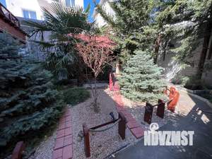 Дом 180м&sup2;, 2-этажный, посуточно, 