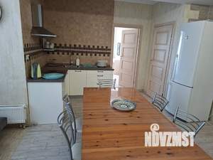 Дом 140м², 2-этажный, посуточно, 