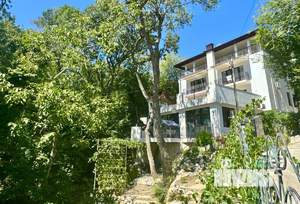 Дом 311м², 3-этажный, посуточно, 