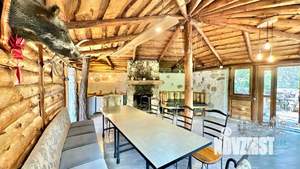 Дом 250м&sup2;, 3-этажный, посуточно, 