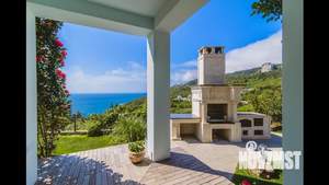 Дом 300м&sup2;, 2-этажный, посуточно, 