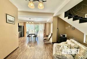 Дом 311м², 3-этажный, посуточно, 