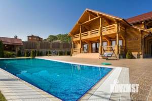 Дом 350м², 2-этажный, посуточно, 