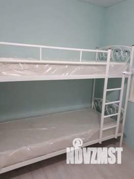 Дом 45м&sup2;, 3-этажный, посуточно, 