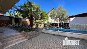 Дом 180м&sup2;, 3-этажный, посуточно, 