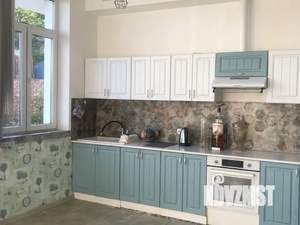 Дом 300м², 2-этажный, посуточно, 