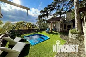 Дом 350м&sup2;, 4-этажный, посуточно, 