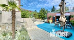 Дом 83м&sup2;, 3-этажный, посуточно, 