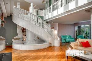 Дом 585м², 2-этажный, посуточно, 