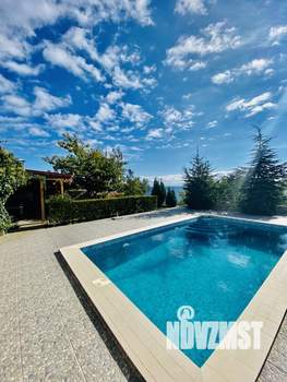 Дом 250м&sup2;, 2-этажный, посуточно, 