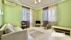 Дом 300м&sup2;, 3-этажный, посуточно, 