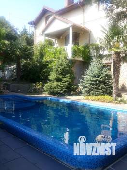 Дом 320м², 3-этажный, на длительный срок, 