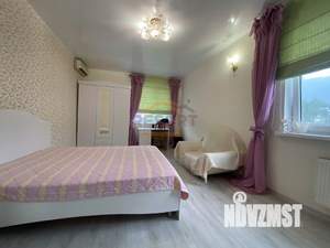 Дом 230м², 2-этажный, на длительный срок, 