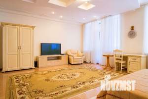 Дом 275м², 3-этажный, посуточно, 