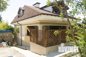 Дом 16м&sup2;, 2-этажный, посуточно, 