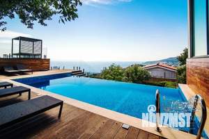 Дом 700м&sup2;, 2-этажный, посуточно, 