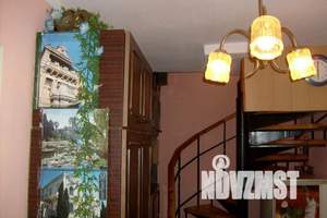 Дом 60м&sup2;, 2-этажный, посуточно, 