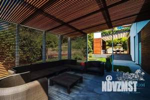 Дом 700м&sup2;, 2-этажный, посуточно, 