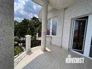 Дом 300м&sup2;, 2-этажный, посуточно, 