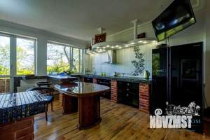 Дом 130м², 2-этажный, посуточно, 