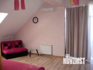 Дом 202м&sup2;, 2-этажный, посуточно, 