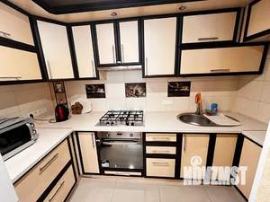 Дом 65м&sup2;, 3-этажный, посуточно, 