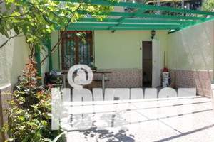 Дом 35м&sup2;, 2-этажный, посуточно, 