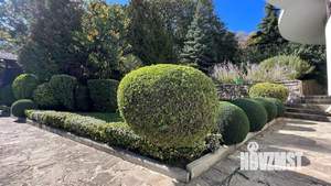 Дом 360м&sup2;, 3-этажный, посуточно, 