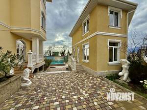 Дом 400м&sup2;, 4-этажный, посуточно, 