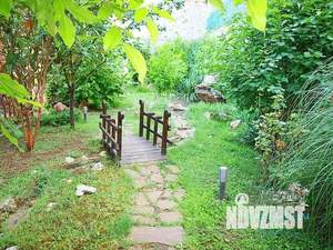 Дом 500м&sup2;, 2-этажный, посуточно, 