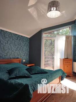 Дом 160м&sup2;, 2-этажный, посуточно, 