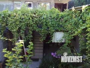 Дом 40м&sup2;, 2-этажный, посуточно, 