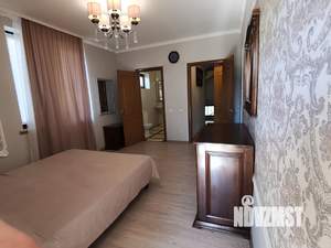 Дом 210м&sup2;, 3-этажный, посуточно, 