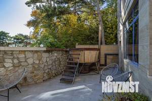 Дом 760м&sup2;, 3-этажный, посуточно, 