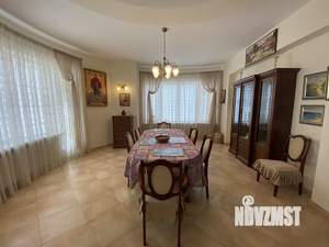 Дом 300м², 3-этажный, посуточно, 